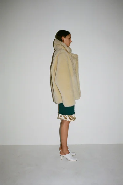 Look 12